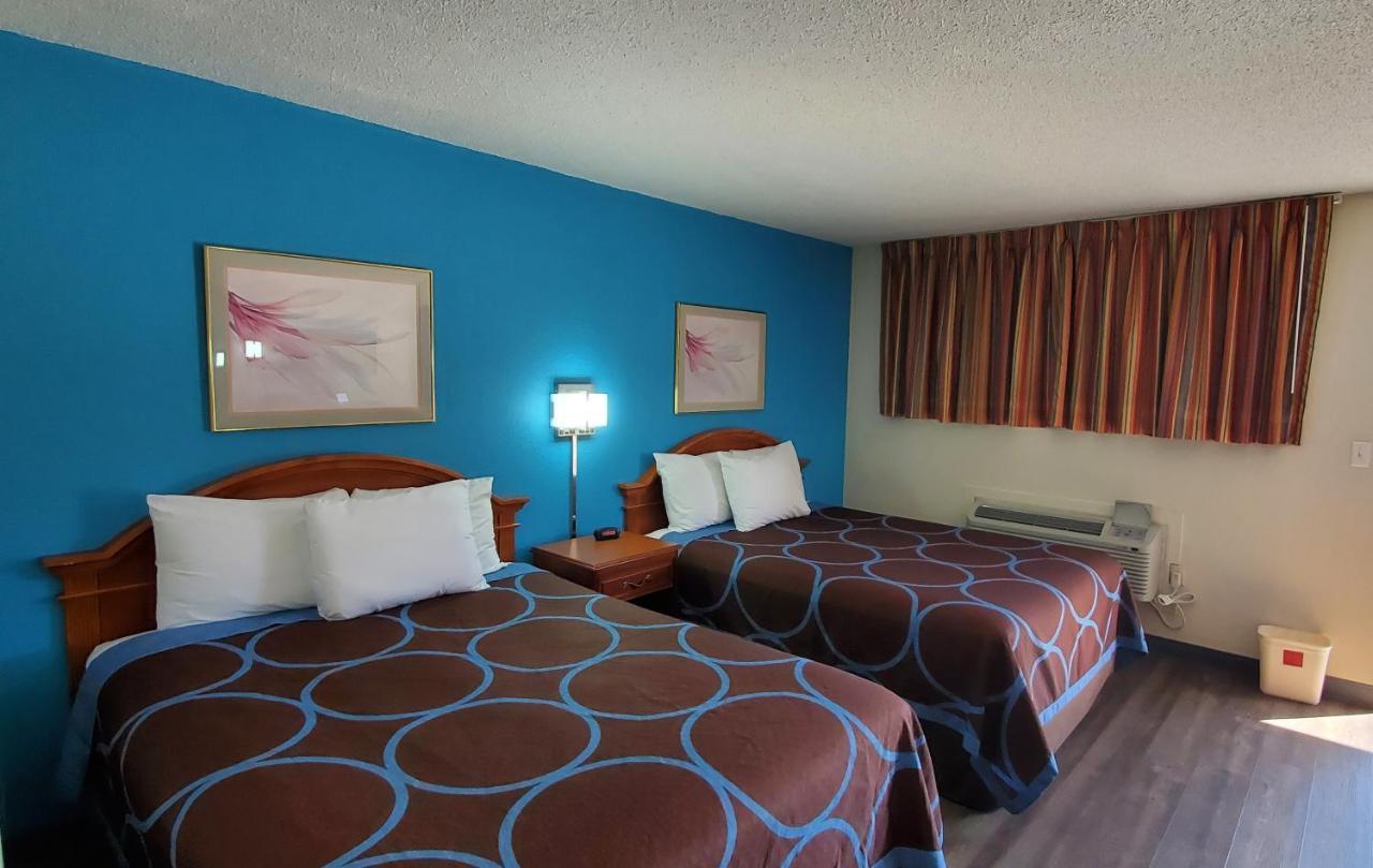American Inn Motel Pratt 外观 照片