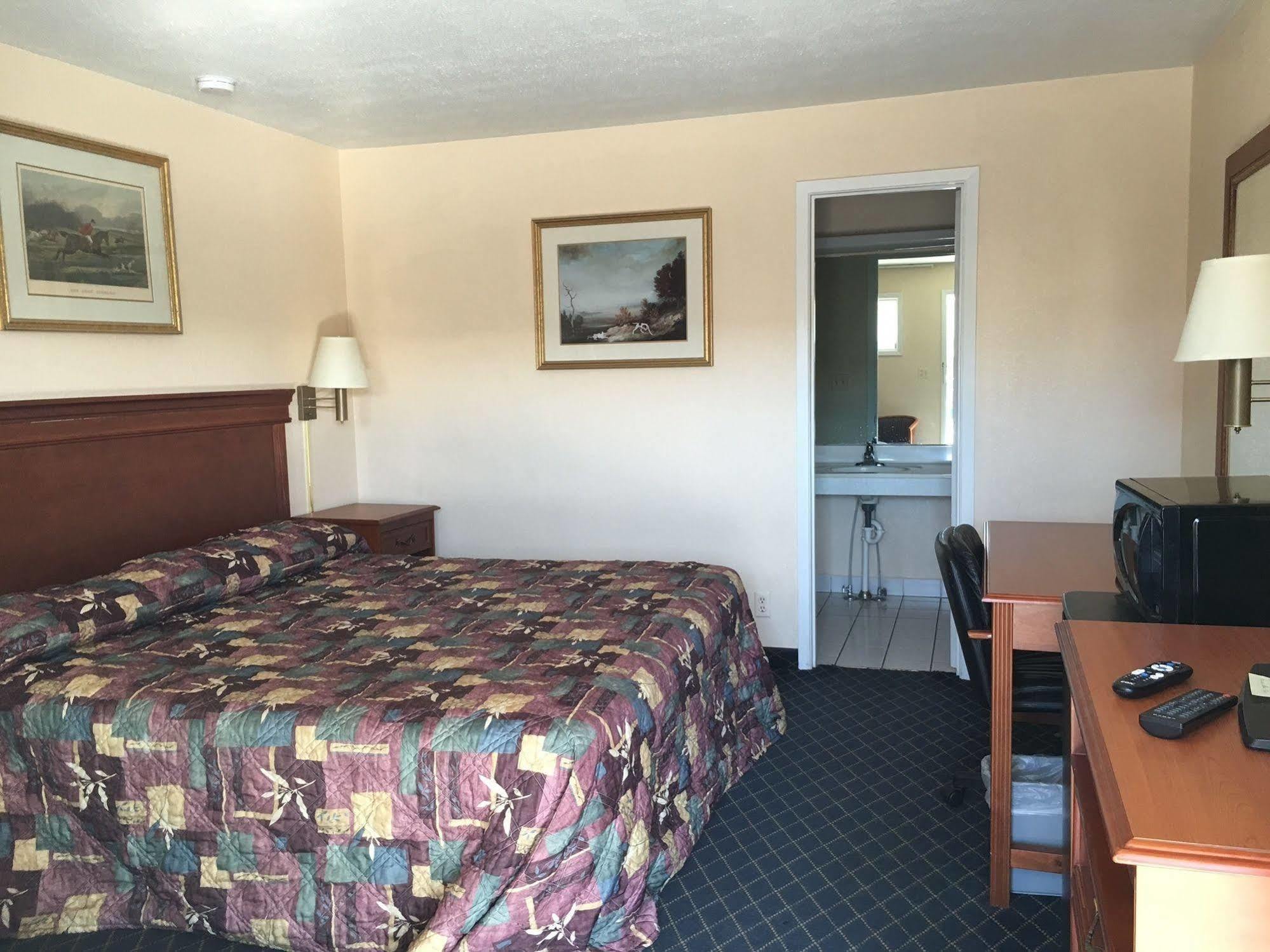 American Inn Motel Pratt 外观 照片